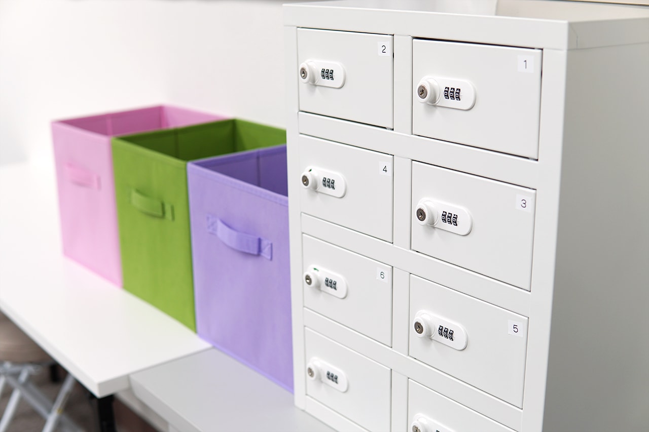 荷物管理スペース